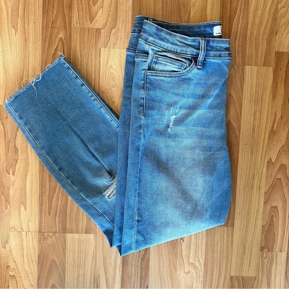 VERVET BY FLYING MONKEY Denim - VERVET High-Rise Distressed Jeans Raw Edge